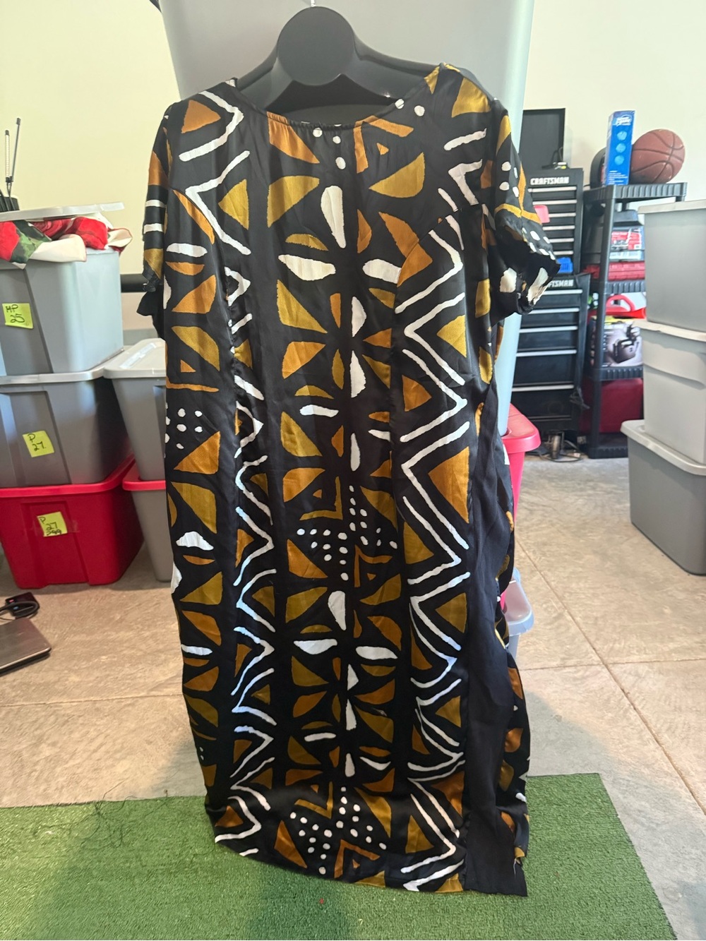 Women’s Black & Gold Geometric Dress p70